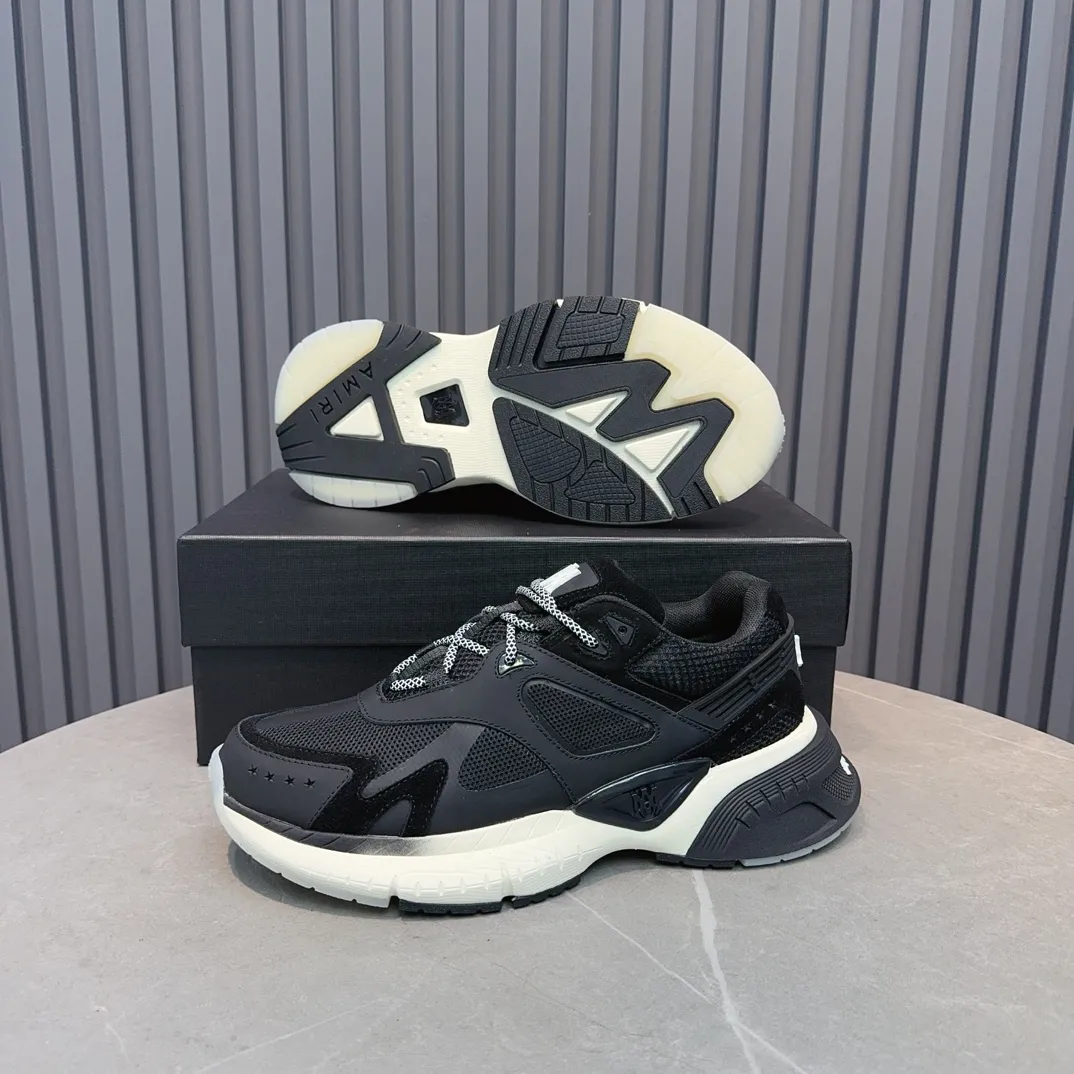 [AMIRI Amir] P: 760💰Size for couples: Female 35-40; Male 39-44; (Customized at 45.46) AMIRI Amir New Autumn and Winter Products New Autumn Latest Catwalk Couple Color Block Bread Casual Sports Shoes Series 〰 Casual fashion style full of details New generation of bone shoes popular classic upgrades Super comfortable and super popular! AUTRY is an exclusive version of AUTRY couple casual shoes from a high street brand in Los Angeles. Many celebrity Internet celebrities have the same style. Chinese new rapper Xiaobai Gali, Wang Yibo, Yang Mi and other Internet celebrity bloggers are competing for their feet. The three-dimensional molded metal logo on the side of the AJ1 shoe is on par with Nike's popular Fog. The heroic value instantly has a bit of punk rock flavor, all showing fashion sense and street style... ▪ Upper: original custom-made cowhide + original custom-made breathable mesh ▪Inner lining: original customized breathable mesh ▪Outsole: original molded two-color TPU rubber combination outsole.